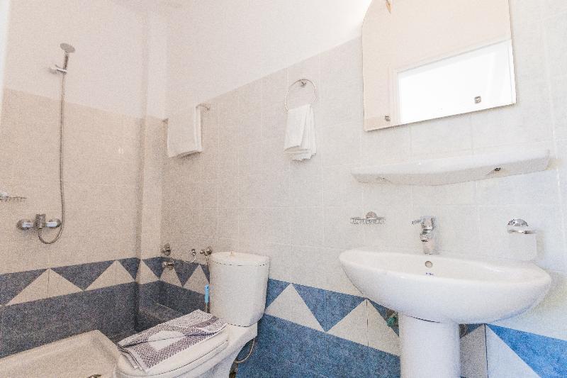 Sunny Days Hotel ثيرا المظهر الخارجي الصورة
